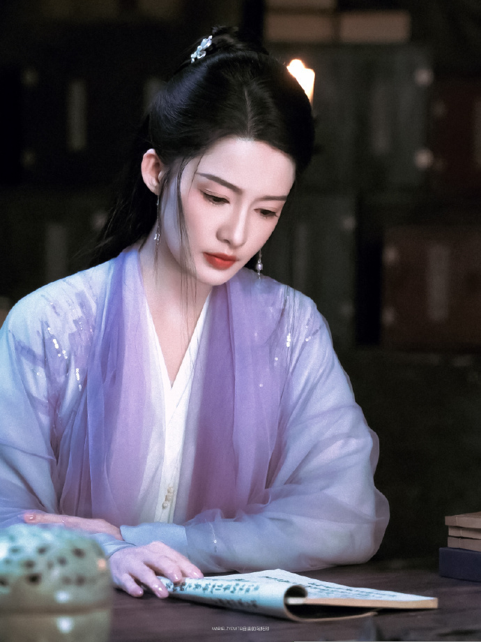 《七夜雪》隐藏7位美女，曾可妮第4，李沁只能排第2，第1是真惊艳