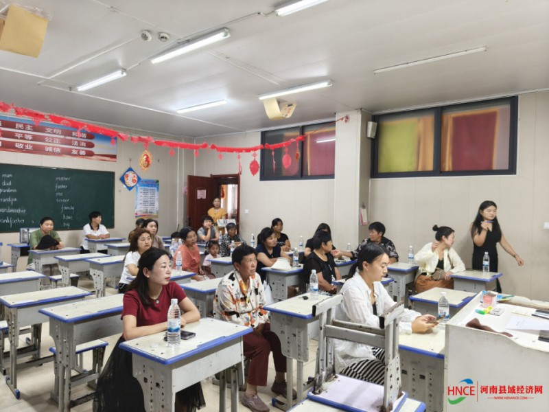 睢阳区郭村镇:开展暑期网络安全宣传活动 筑牢青少年网络“防护墙”